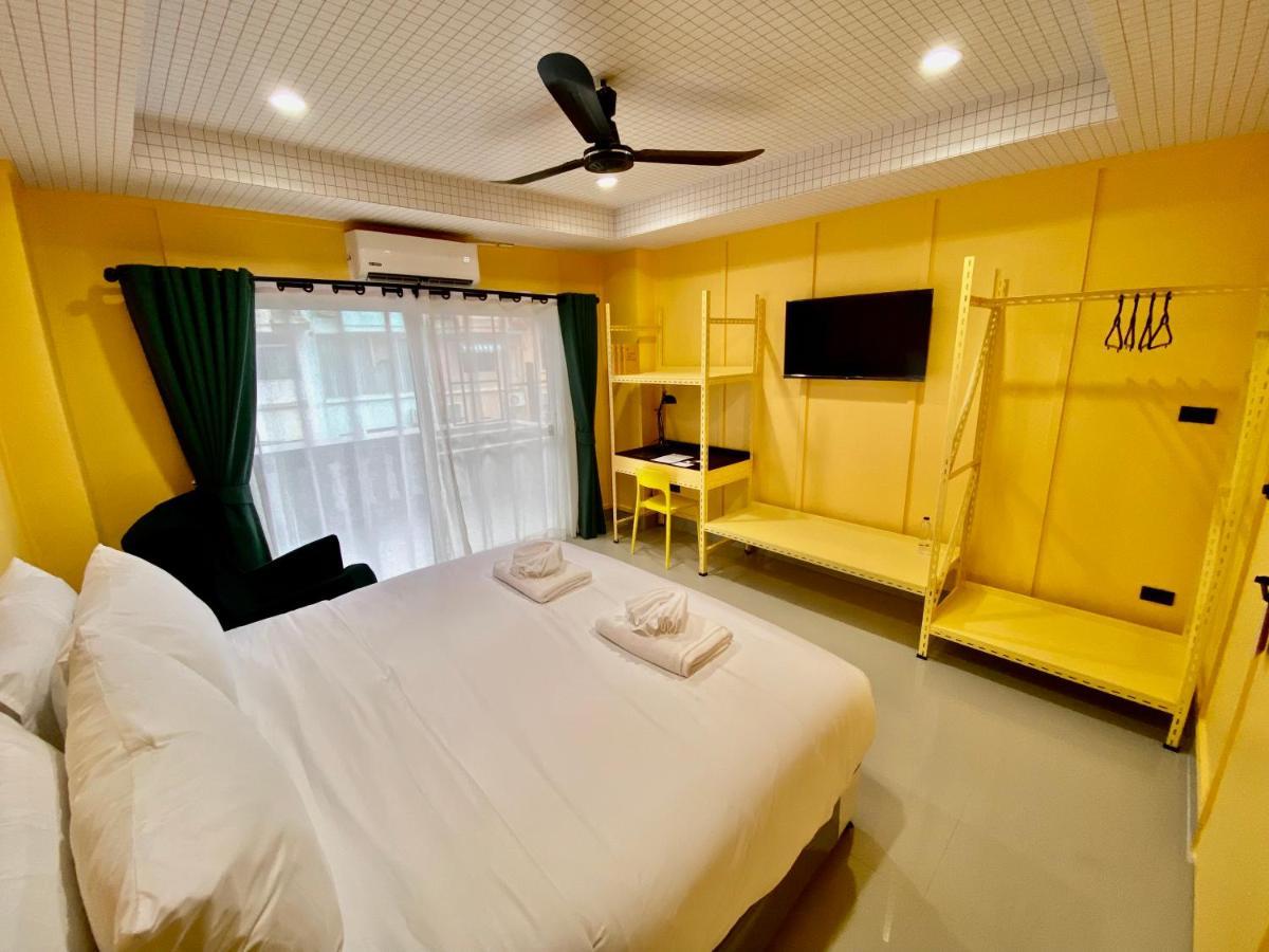 Sari Boutique Hotel Patong Екстер'єр фото