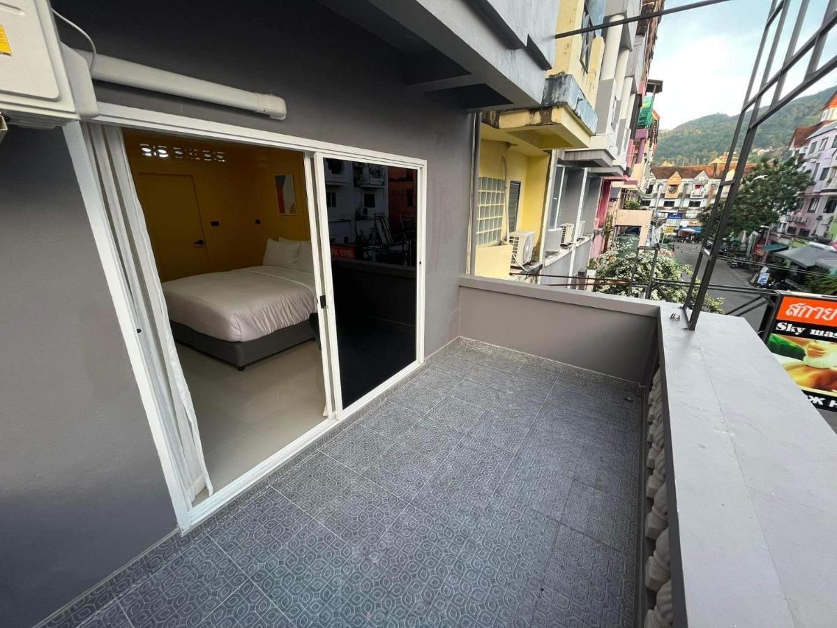Sari Boutique Hotel Patong Екстер'єр фото