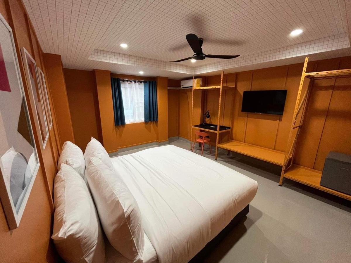 Sari Boutique Hotel Patong Екстер'єр фото