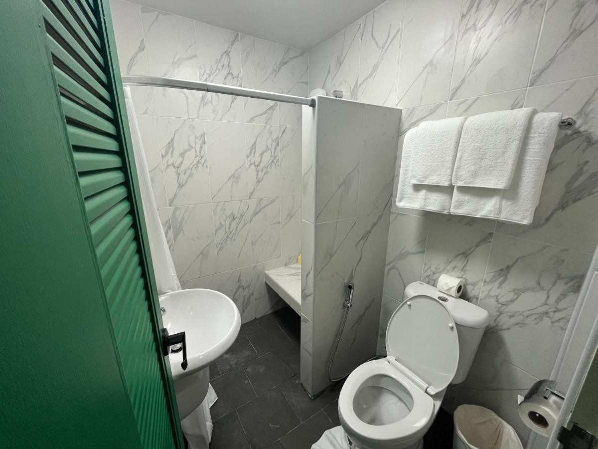 Sari Boutique Hotel Patong Екстер'єр фото